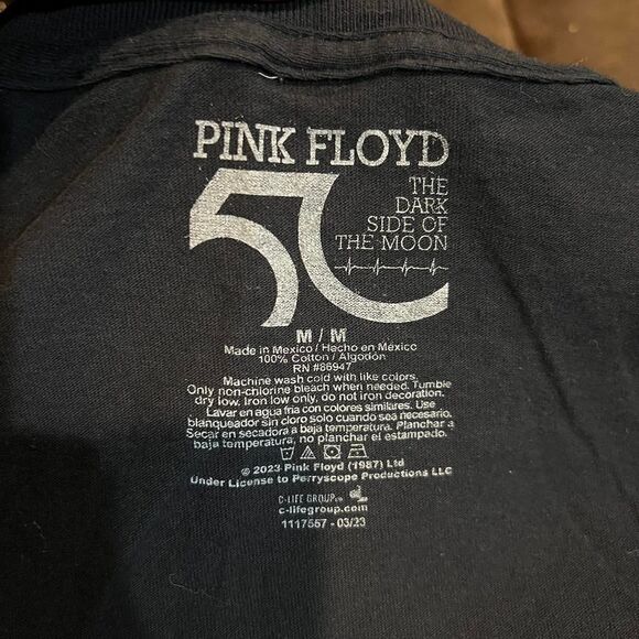 Pink‎ Floyd "The Dark Side of the Moon" Unisex Medium T-shirt - Picture 4 of 4